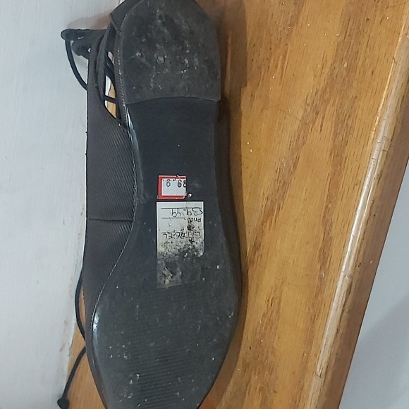 Black flats - Picture 2 of 6